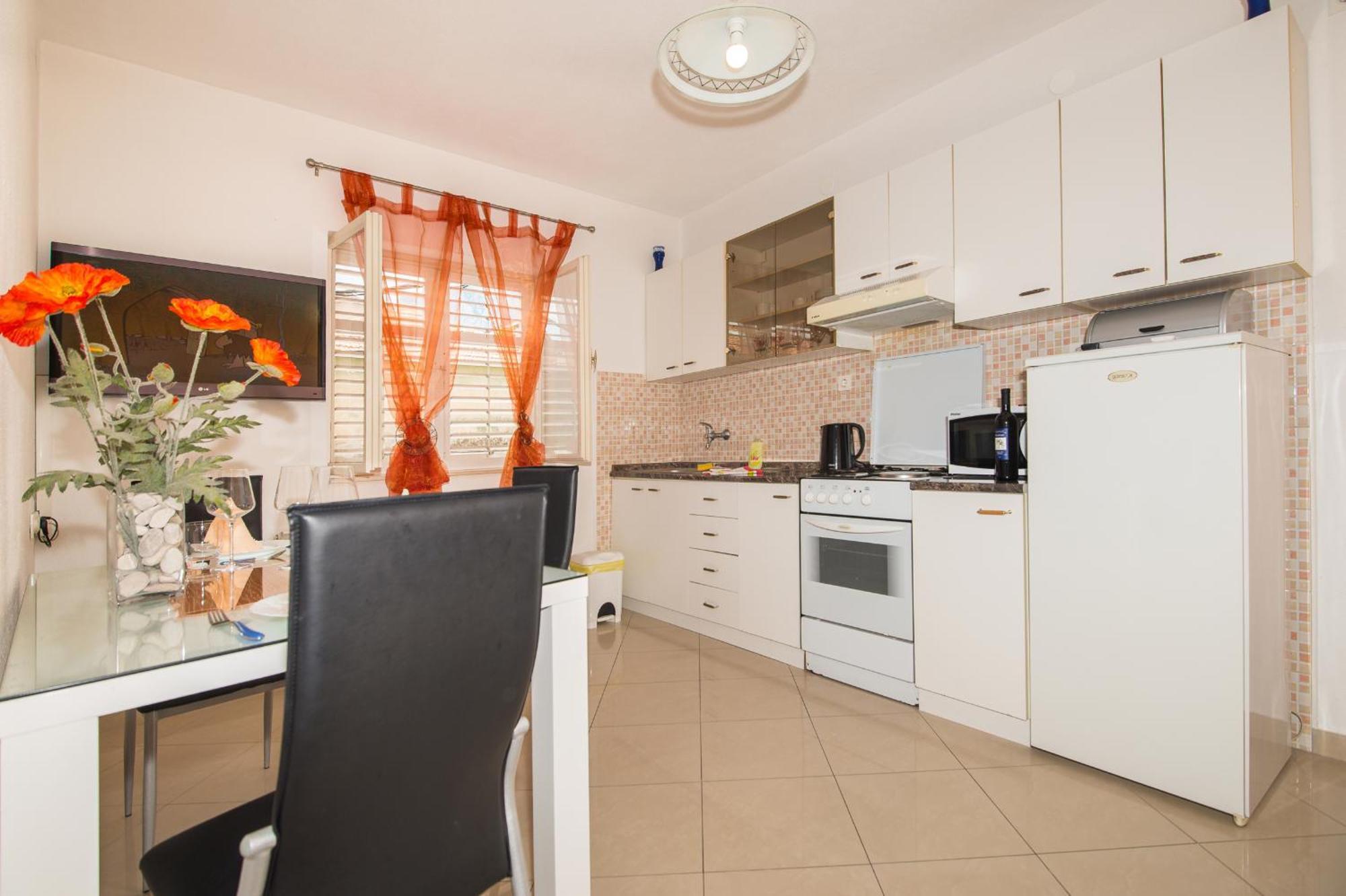 Apartments Marieta Макарска Номер фото