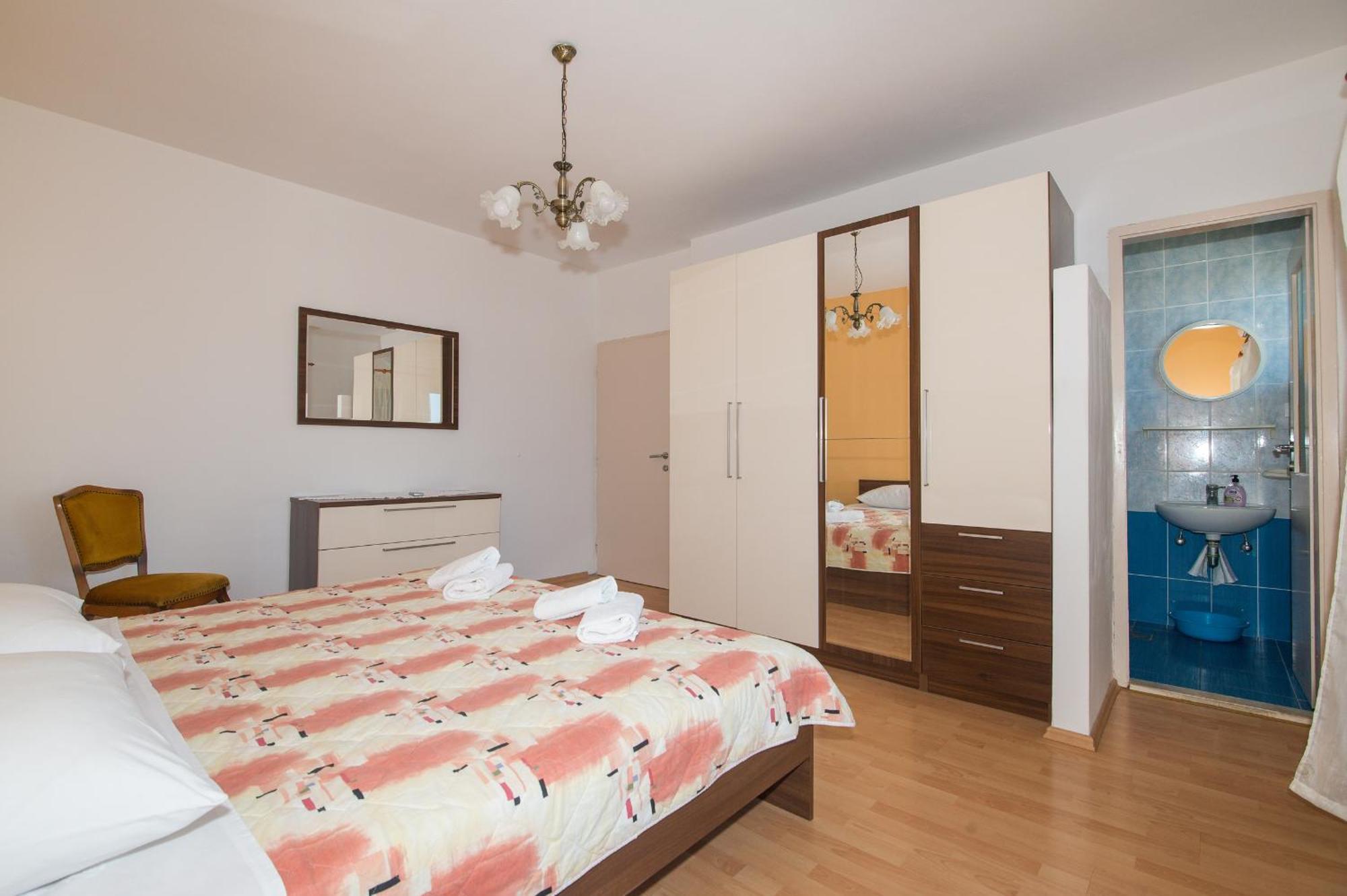 Apartments Marieta Макарска Номер фото
