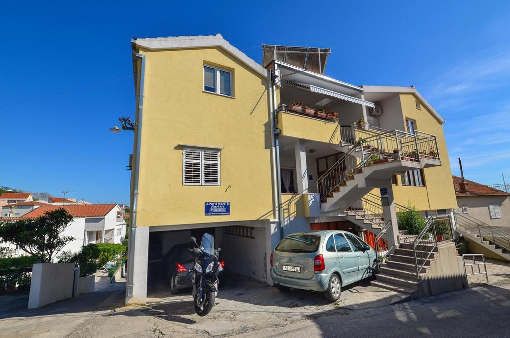 Apartments Marieta Макарска Экстерьер фото